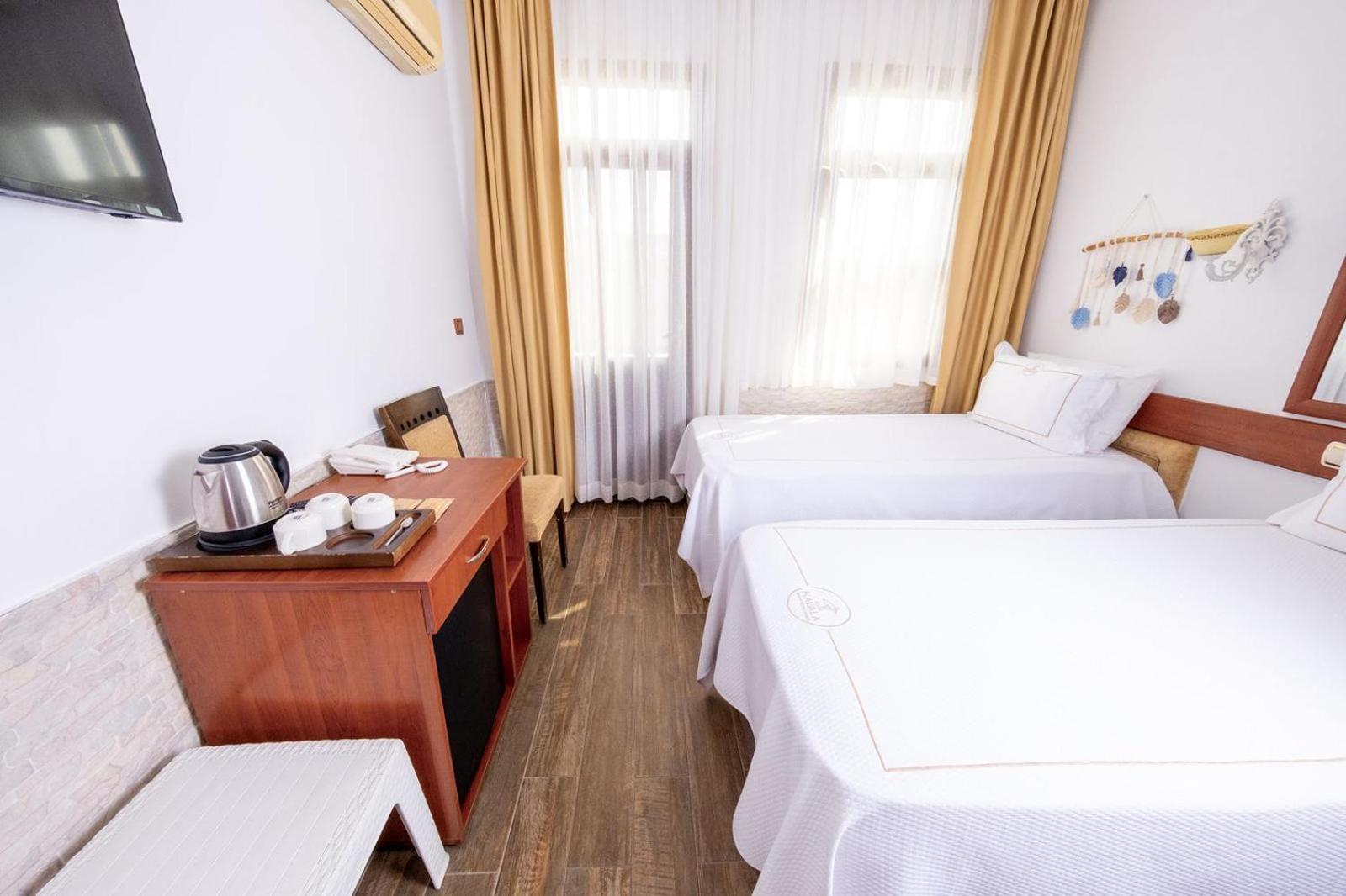 Club Kavala Beach Hotel Assos Esterno foto